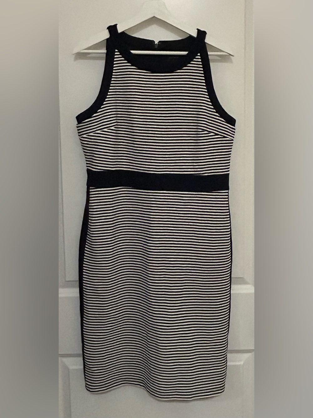 Ann Taylor Women’s Nautical Sheath Dress Sleeveless Tank Black & White Striped 8